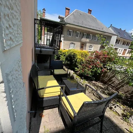 Les Gentianes Apartment